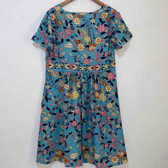 Bright floral dress - Size Medium - Picture 4 of 5